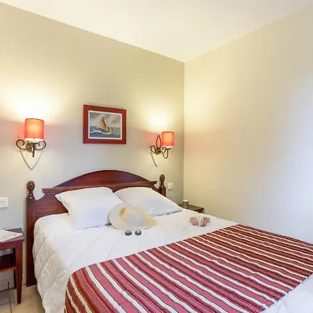 Pierre & Le Domaine De Gascogne